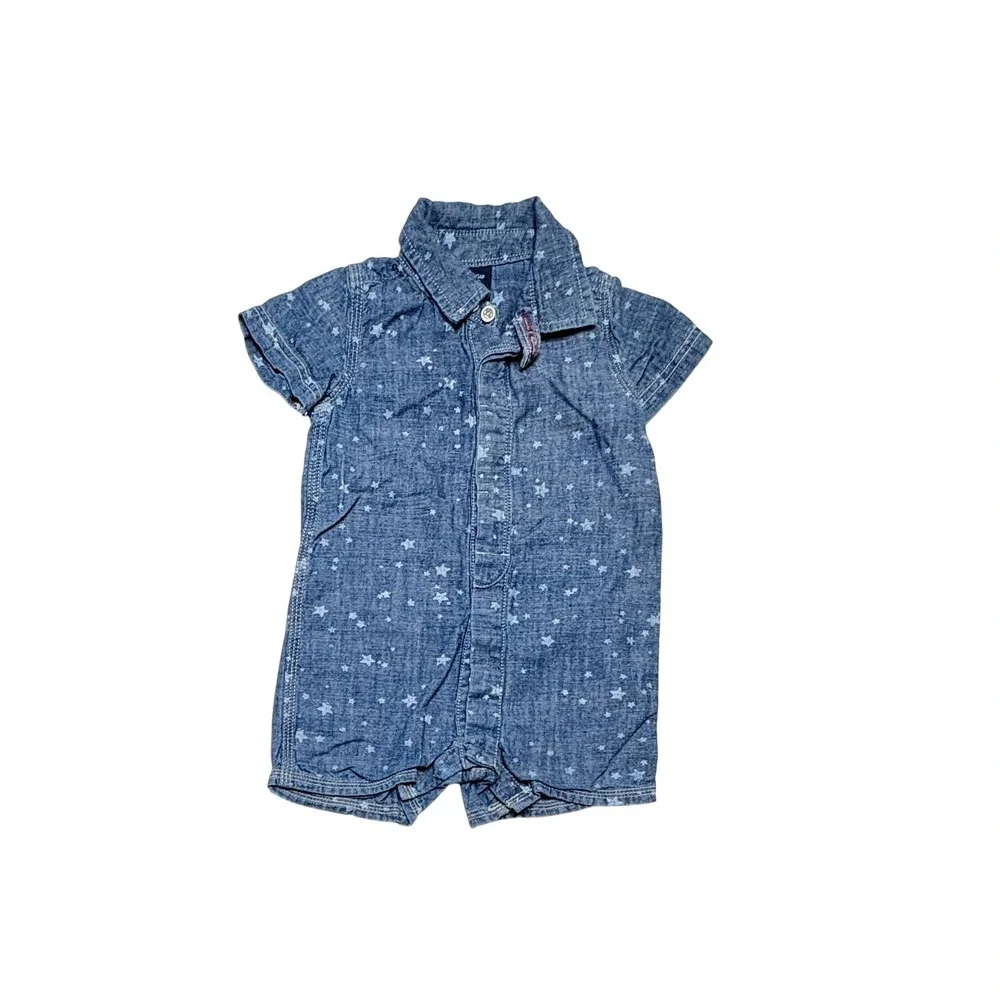 Baby GAP Chambray Stars Snap Romper 6-12 Months Celestial Blue Sky
